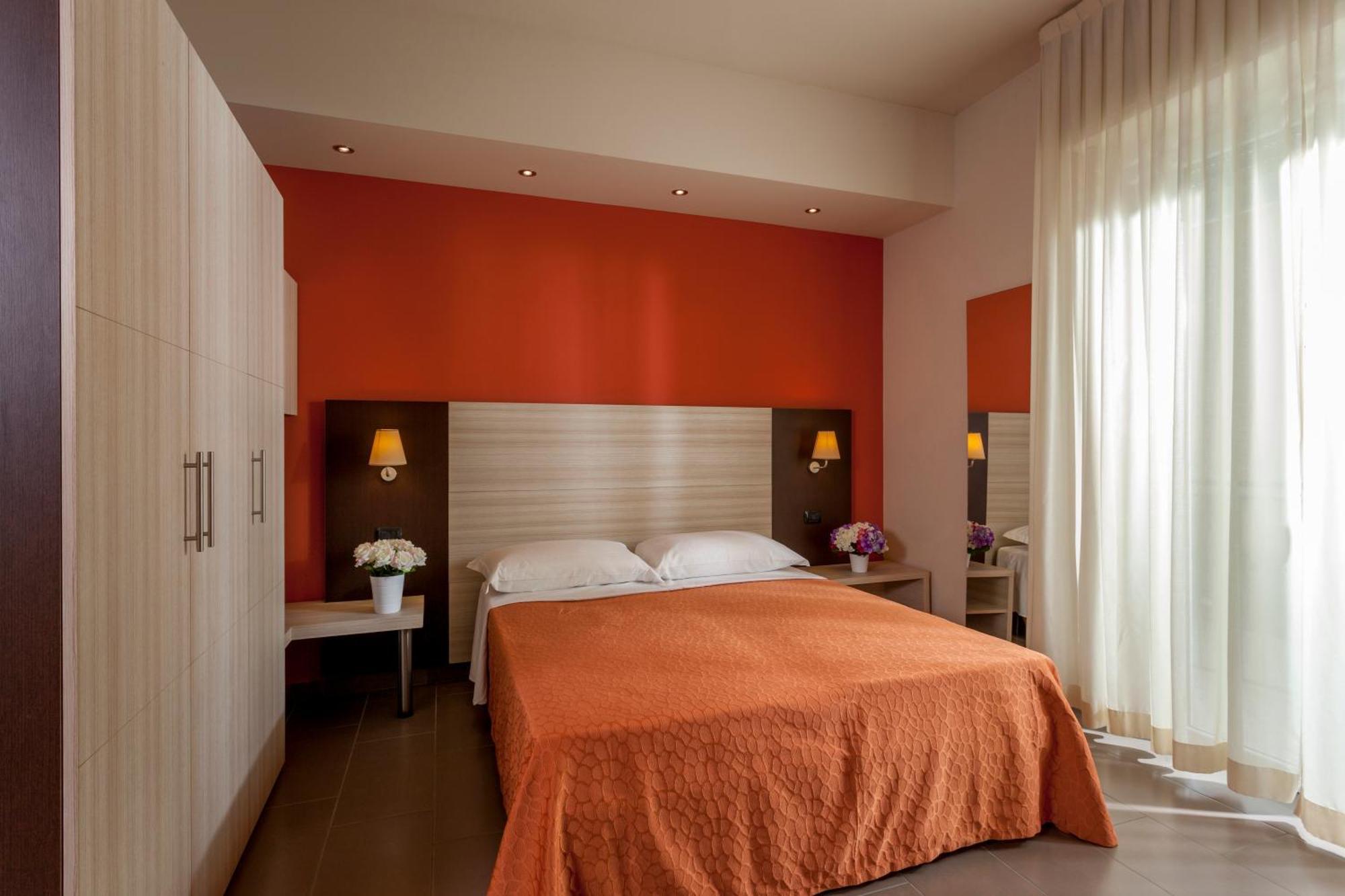Hotel Aurora Mare Rimini Esterno foto